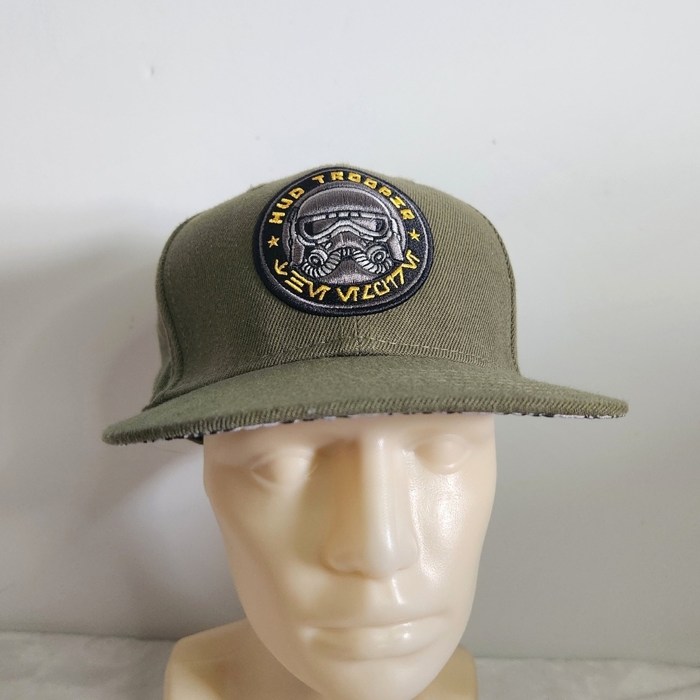 Funko Pop Top Star Wars Smugglers Bounty Exclusive Mud Trooper Snapback Hat Cap